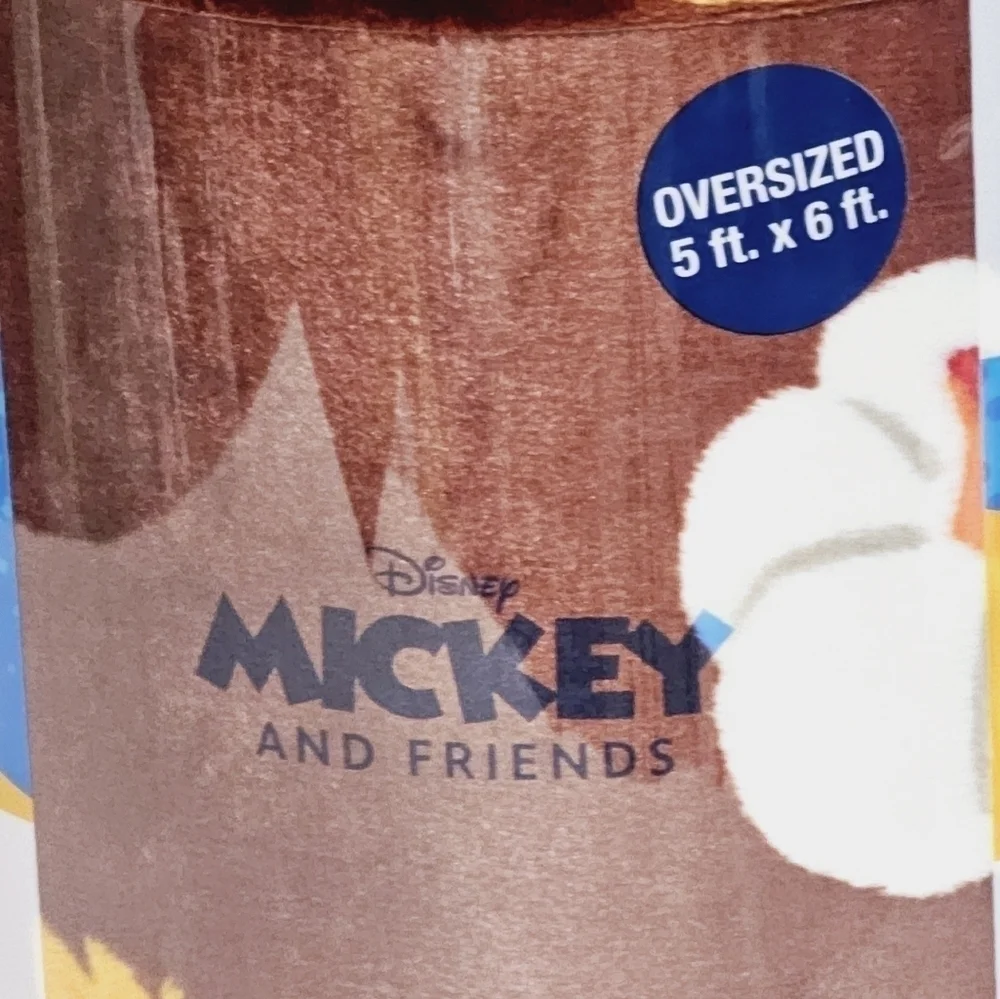 New! Disney Oversized Supersoft Mickey Minnie Mouse Printed Plush Throw Blanket